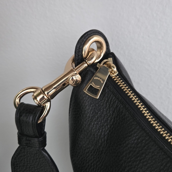 Coach Black Pebble Leather Hobo Satchel Bag with Gold Accents - Picture 6 of 10